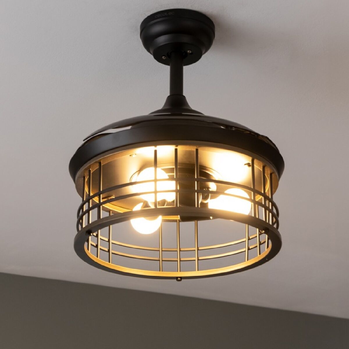 V2H772DEE47139D9F7211373F77885BFBF5R6942418P4